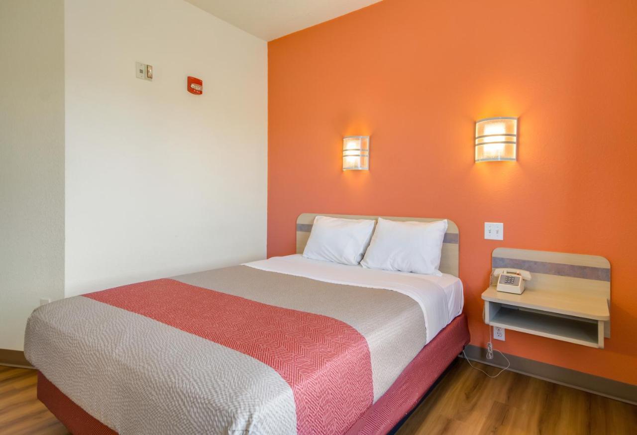 Motel 6-Lemoore, Ca エクステリア 写真