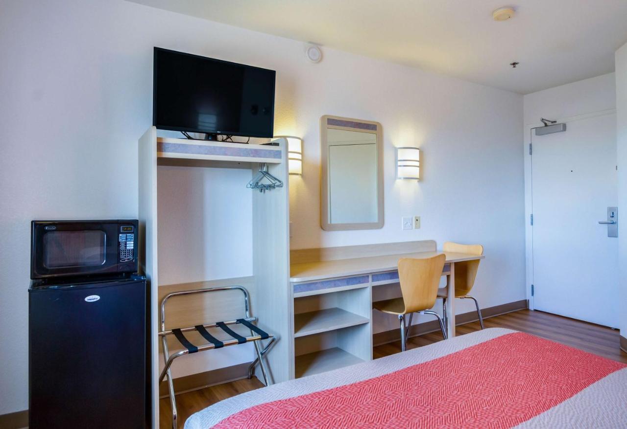 Motel 6-Lemoore, Ca エクステリア 写真